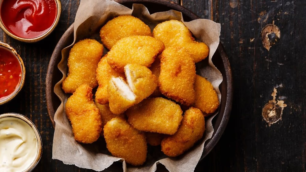 Наггетсы куриные — сочные кусочки курицы в хрустящей панировке